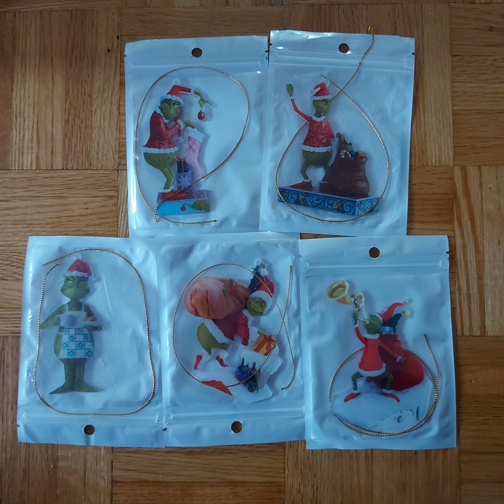 Grinch Christmas Ornaments Set
